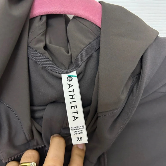 ! Athleta Hoodie Top xs - Picture 5 of 5